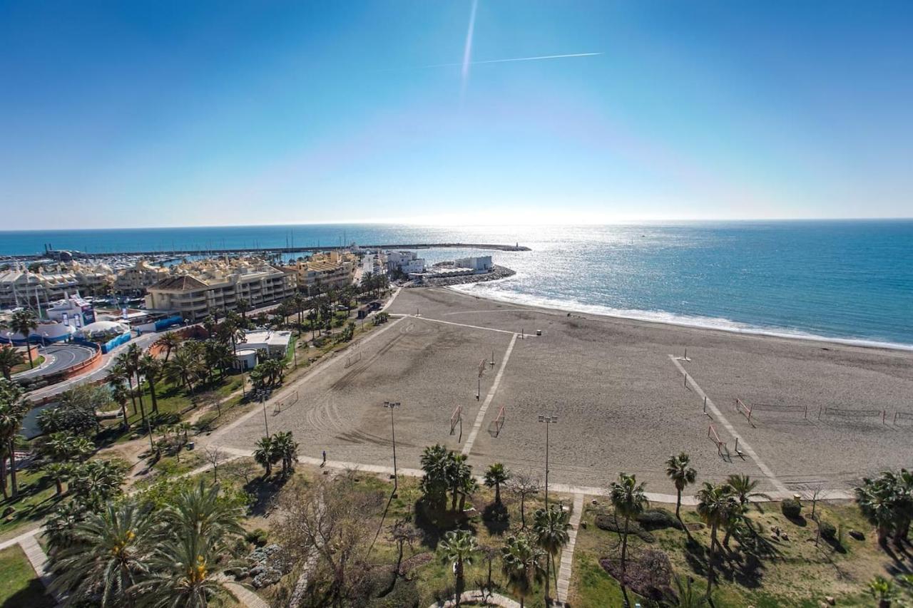 شقة Panoramic Seaview Puerto Marina بينالماذينا المظهر الخارجي الصورة